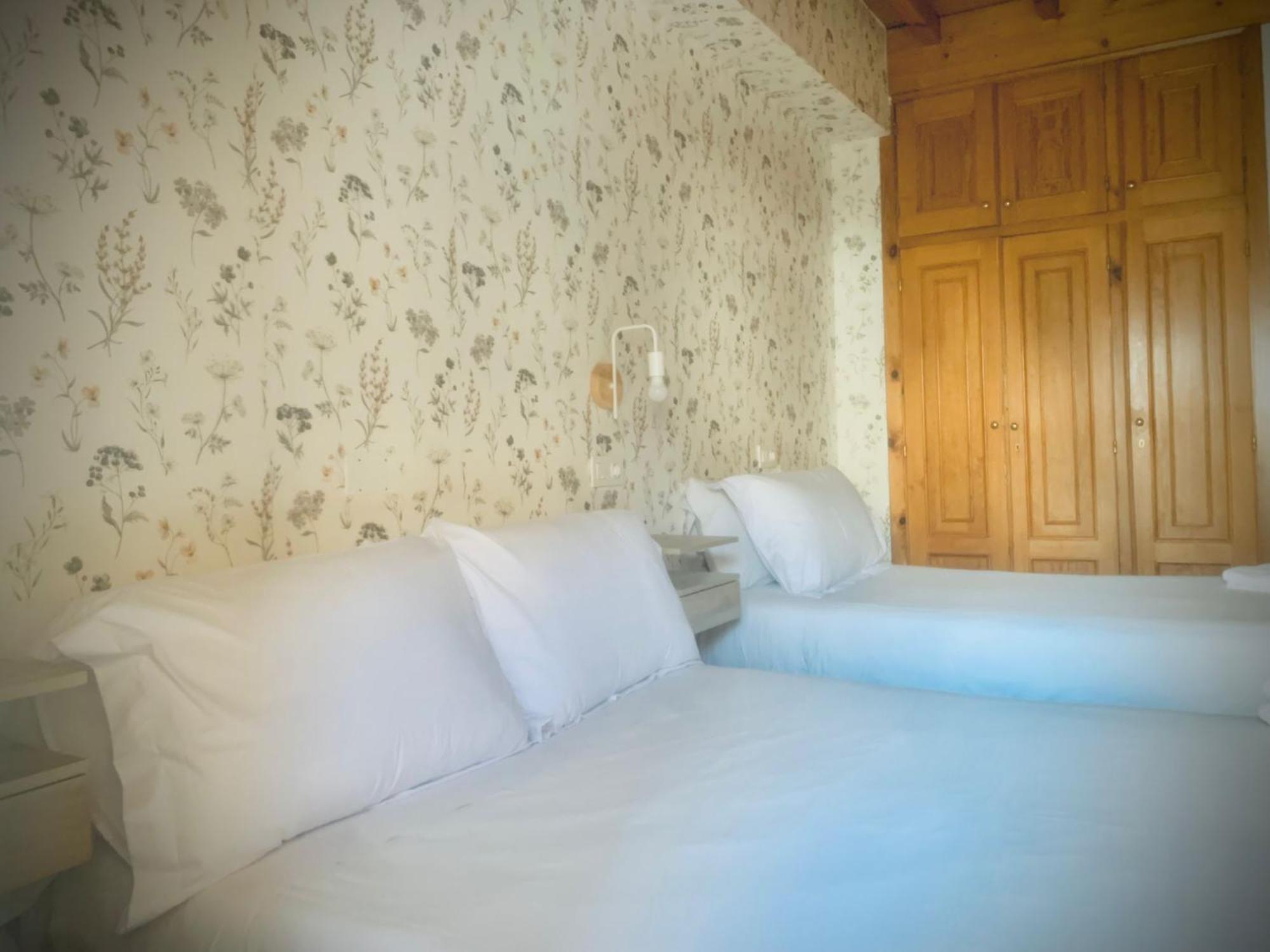Hostal As Margaritas Σαντιάγο ντε Κομποστέλα Εξωτερικό φωτογραφία