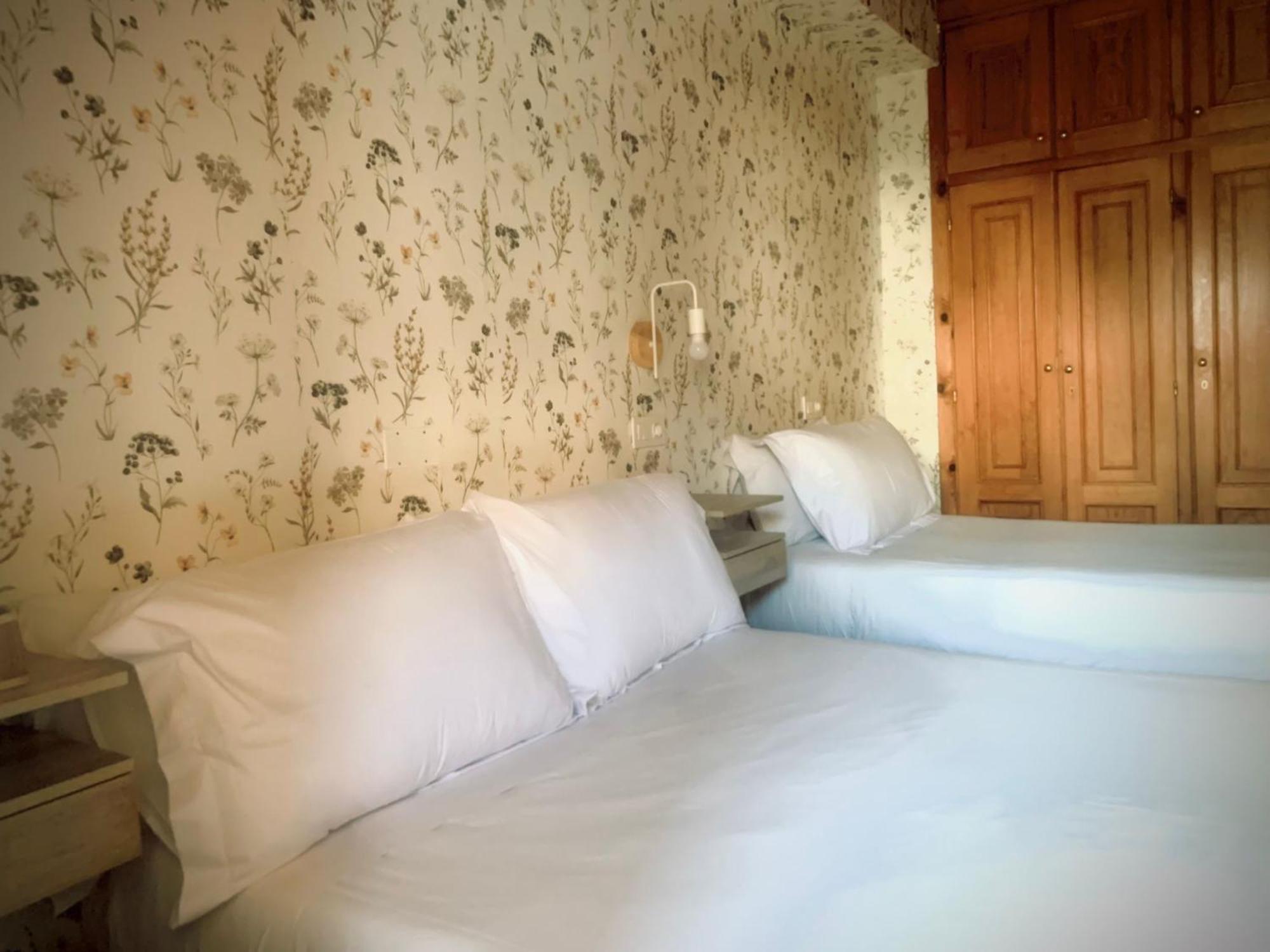 Hostal As Margaritas Σαντιάγο ντε Κομποστέλα Εξωτερικό φωτογραφία